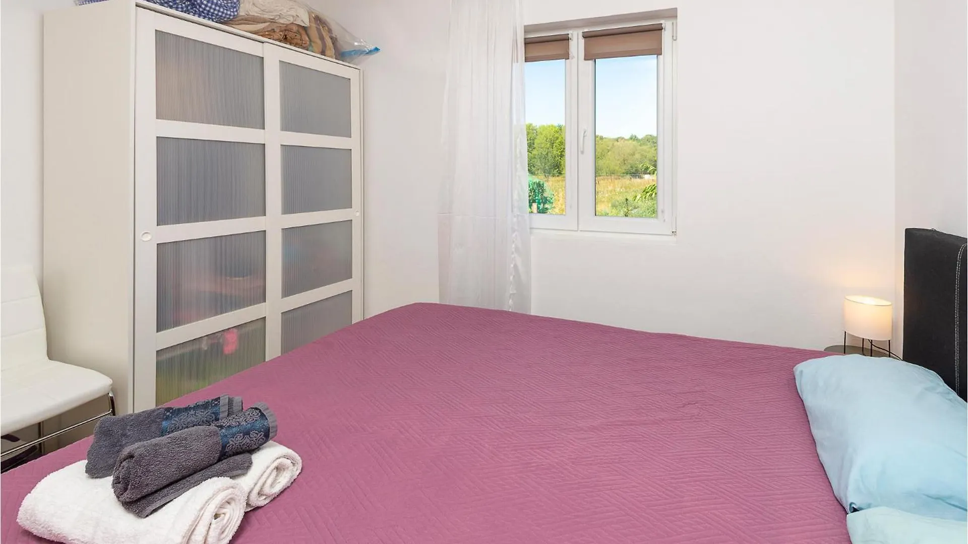 1 Bedroom Lovely Home In Pola Croazia